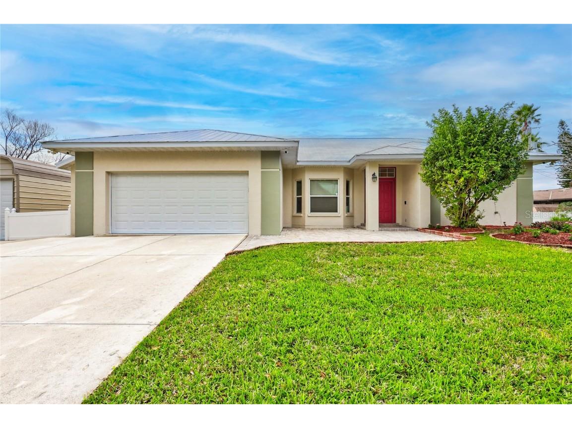 905 30th Avenue W Palmetto FL 34221 A4554858 image1