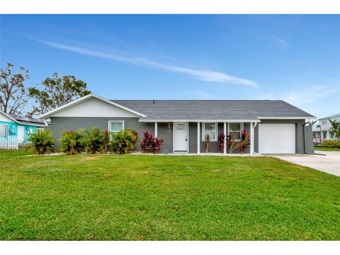 905 69th Street NW Bradenton FL 34209 A4636786 image1