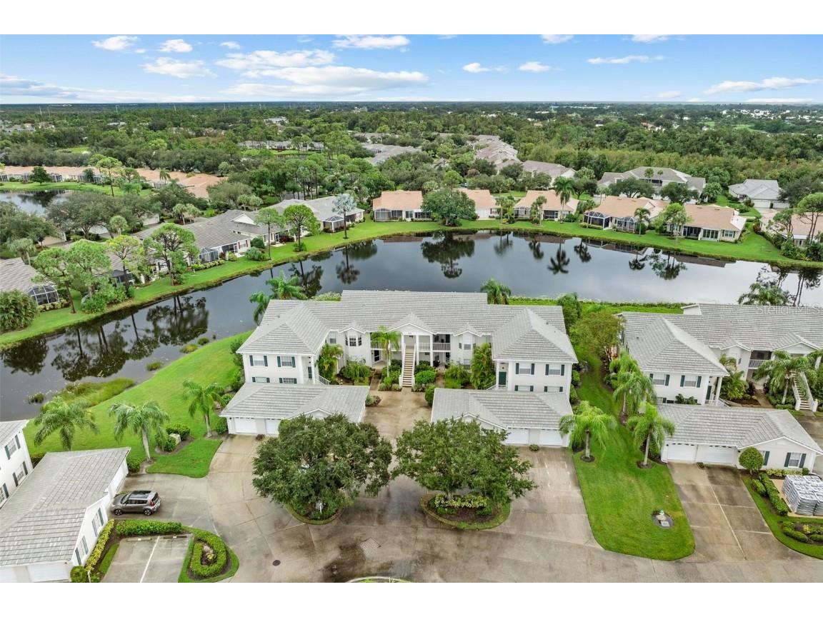 905 Addington Court #202 Venice FL 34293 N6134861 image1