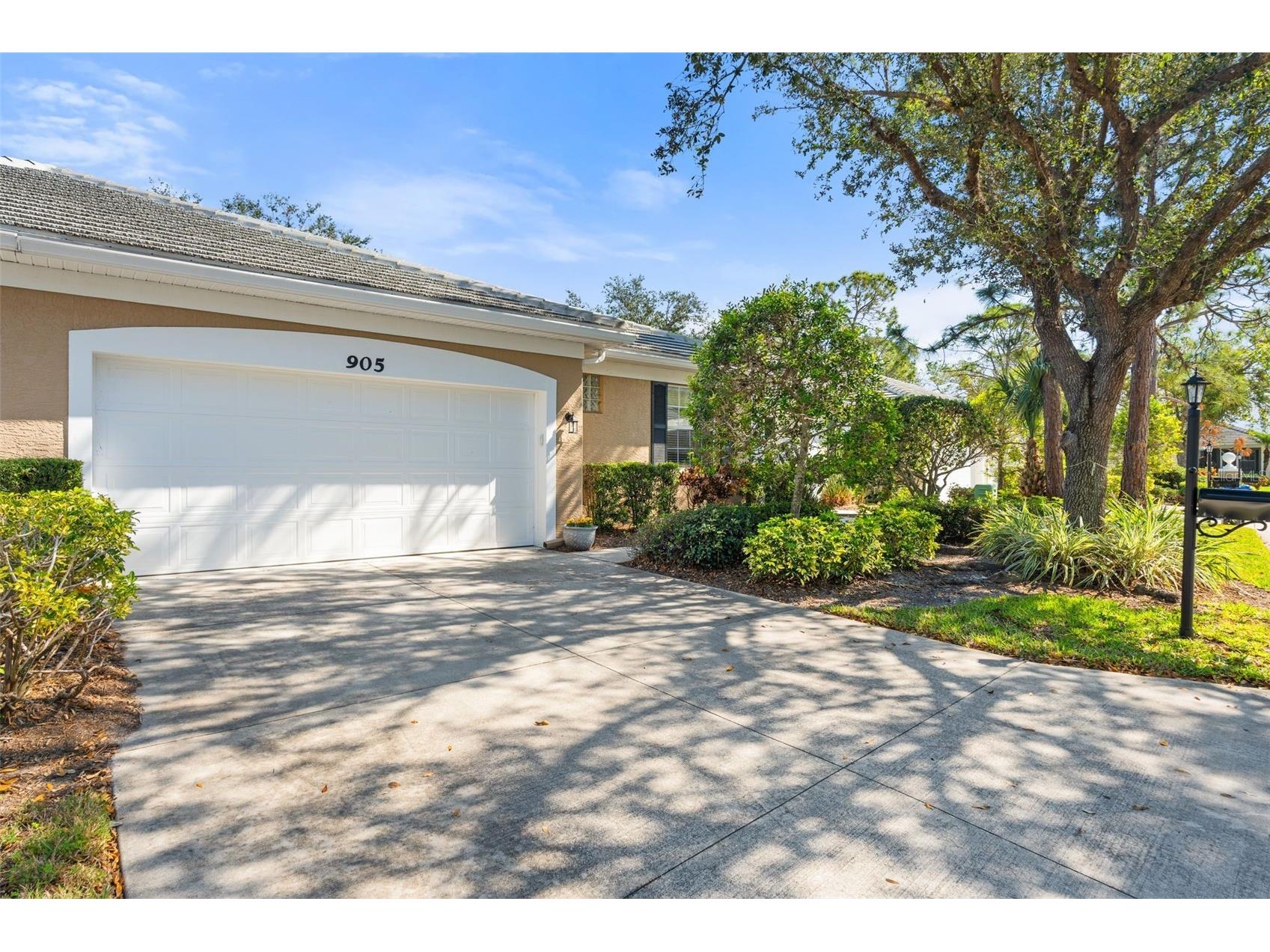905 Barclay Court Venice FL 34293 A4678789 image39