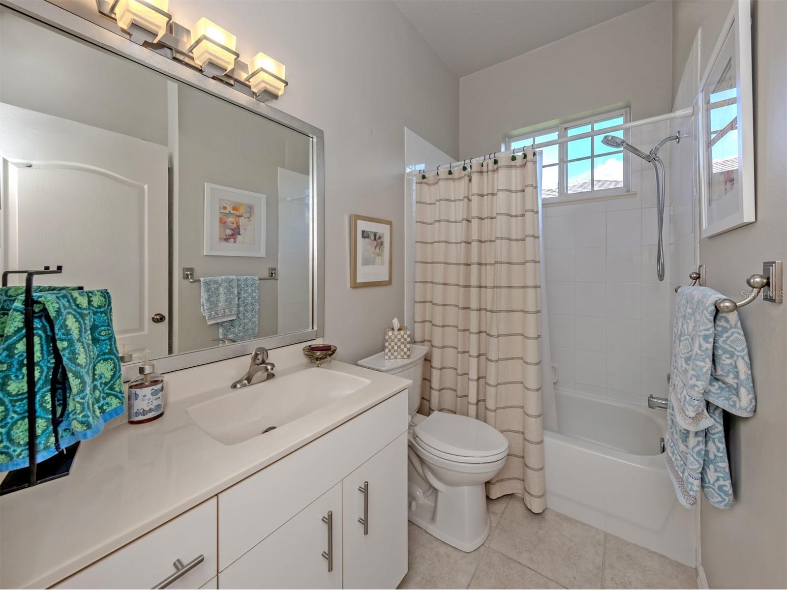 905 Bramley Court #9 Venice FL 34293 N6144741 image26
