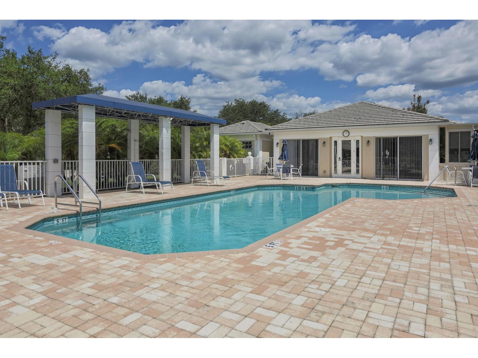 905 Bramley Court #9 Venice FL 34293 N6144741 image34