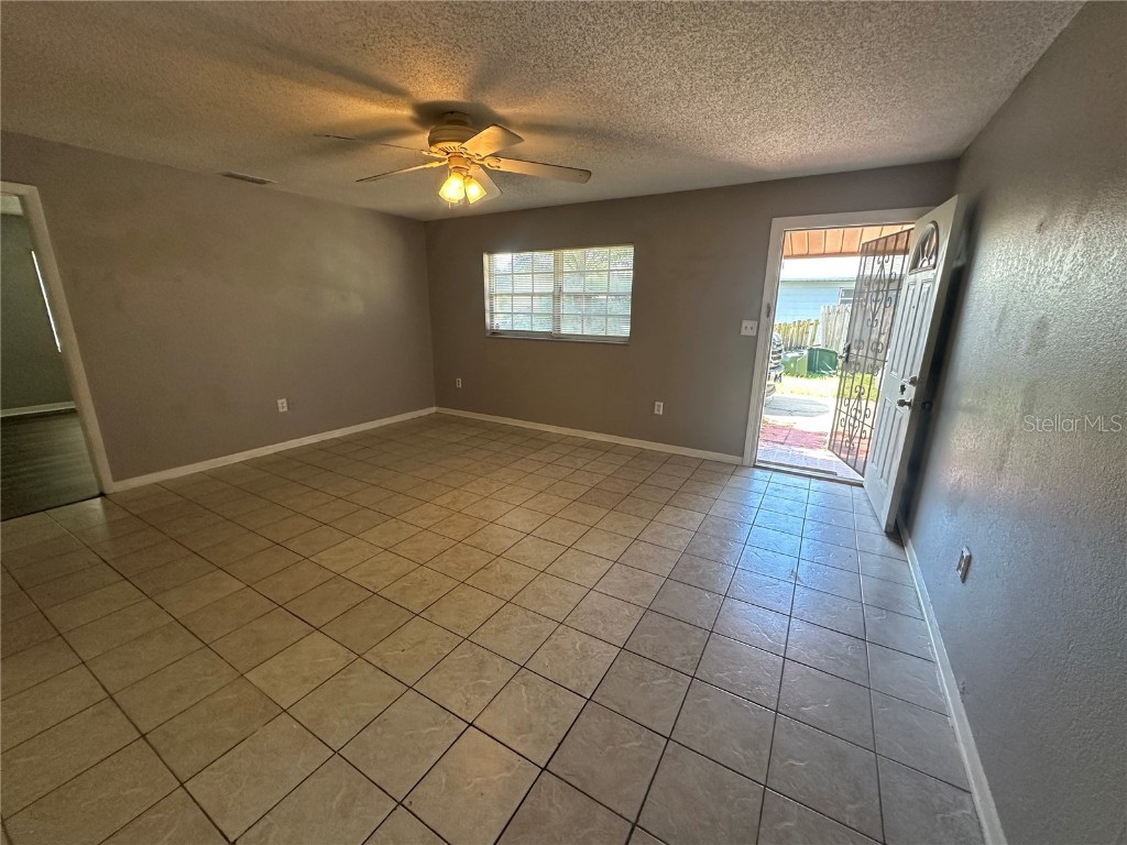 905 Castle Way, Lakeland, FL, 33803 MLS L4948269 Edina Realty