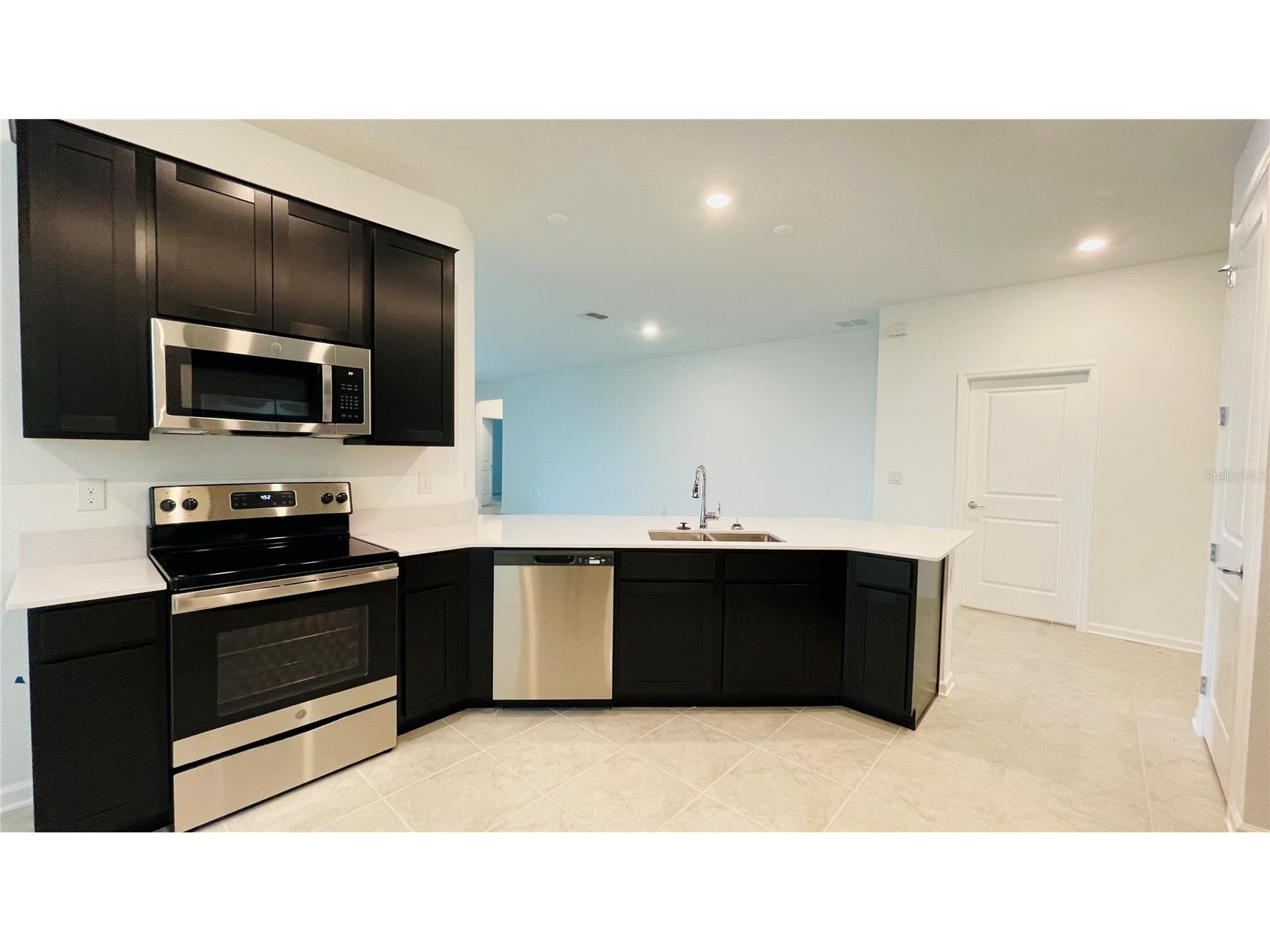 905 Citrus Reserve Boulevard Davenport FL 33837 O6404581 image6