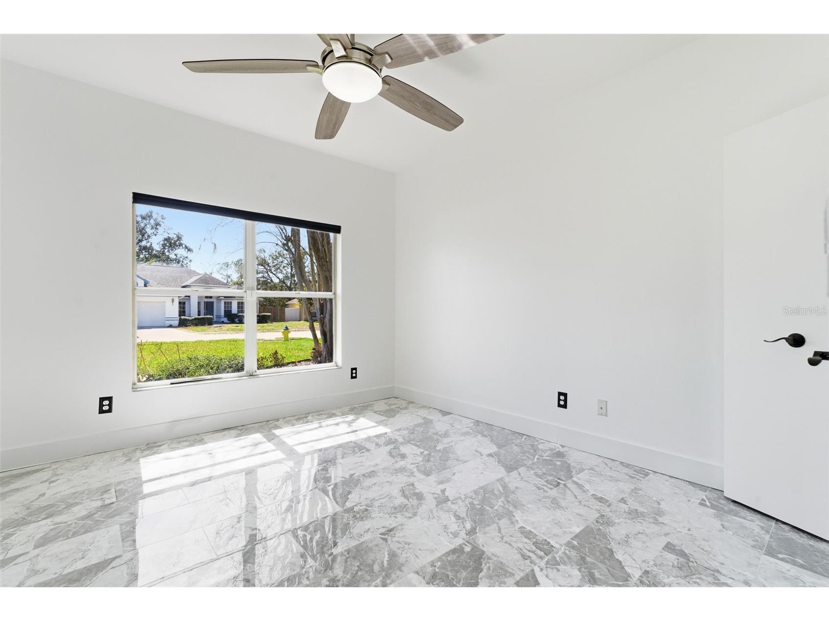 905 Clearcreek Drive Tampa FL 33613 TB8465009 image27