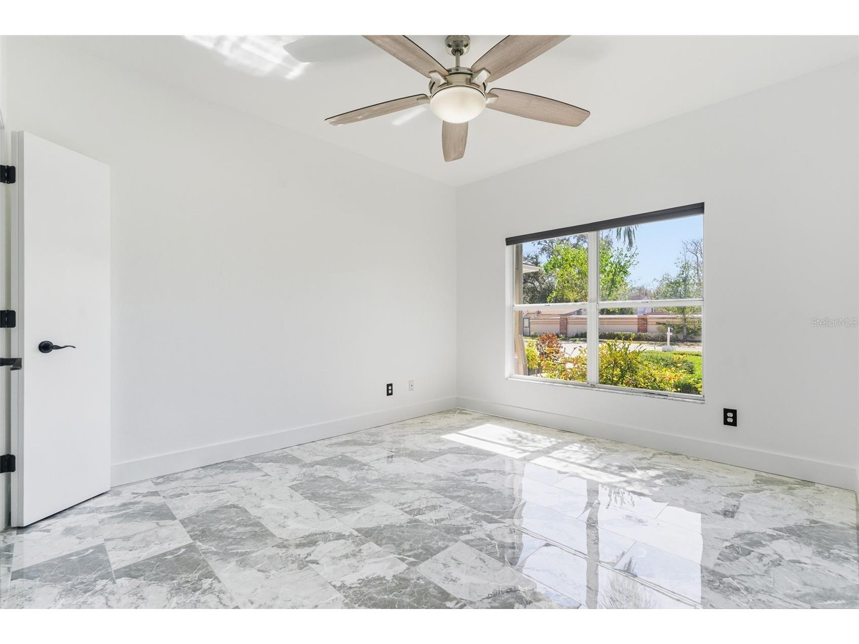 905 Clearcreek Drive Tampa FL 33613 TB8465009 image30