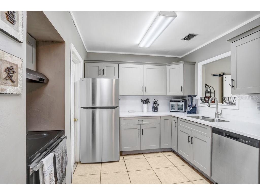 905 Cornelius Avenue Tampa FL 33603 TB8433890 image7