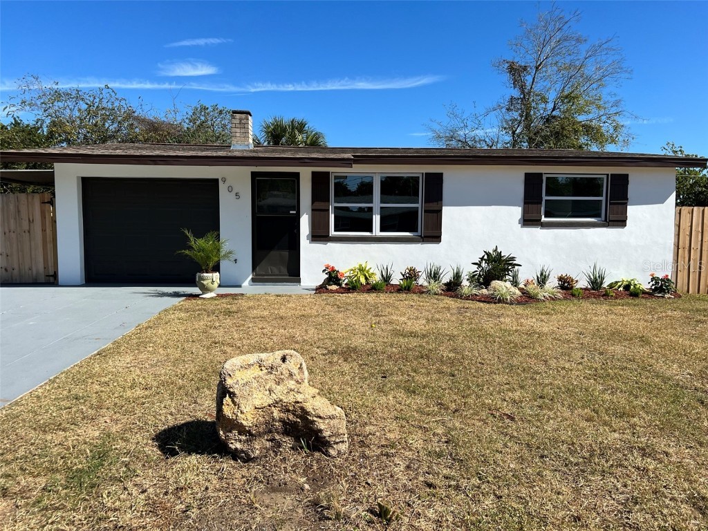 905 Derbyshire Road Daytona Beach FL 32117 V4933179 image1