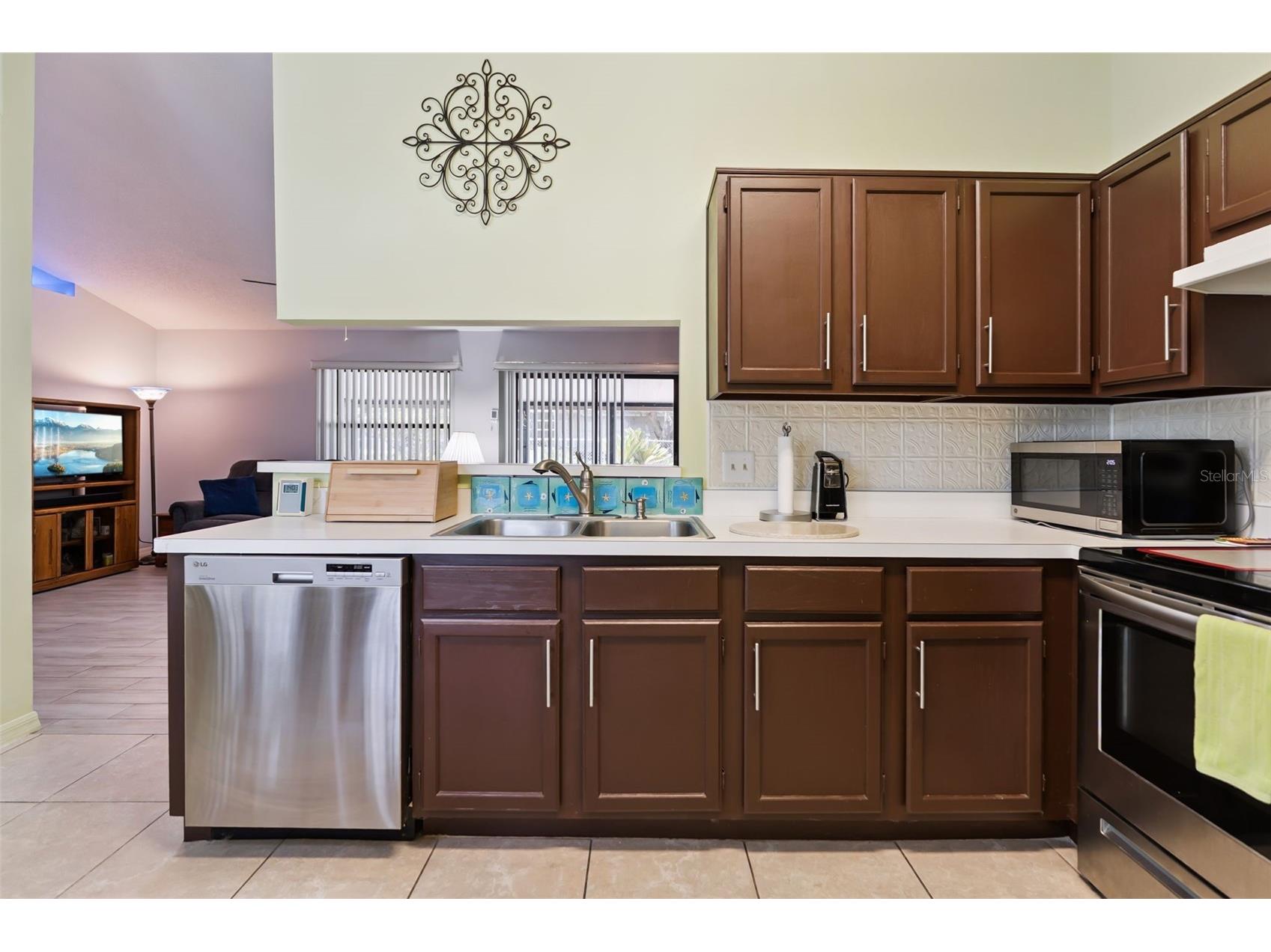 905 Devonshire Way Lake Wales FL 33853 P4938877 image6