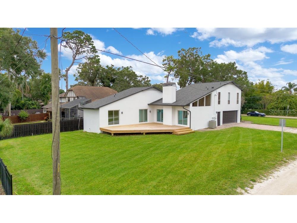 905 Main Street Windermere FL 34786 - LAKE BUTLER AND LAKE BESSIE O6166648 image1