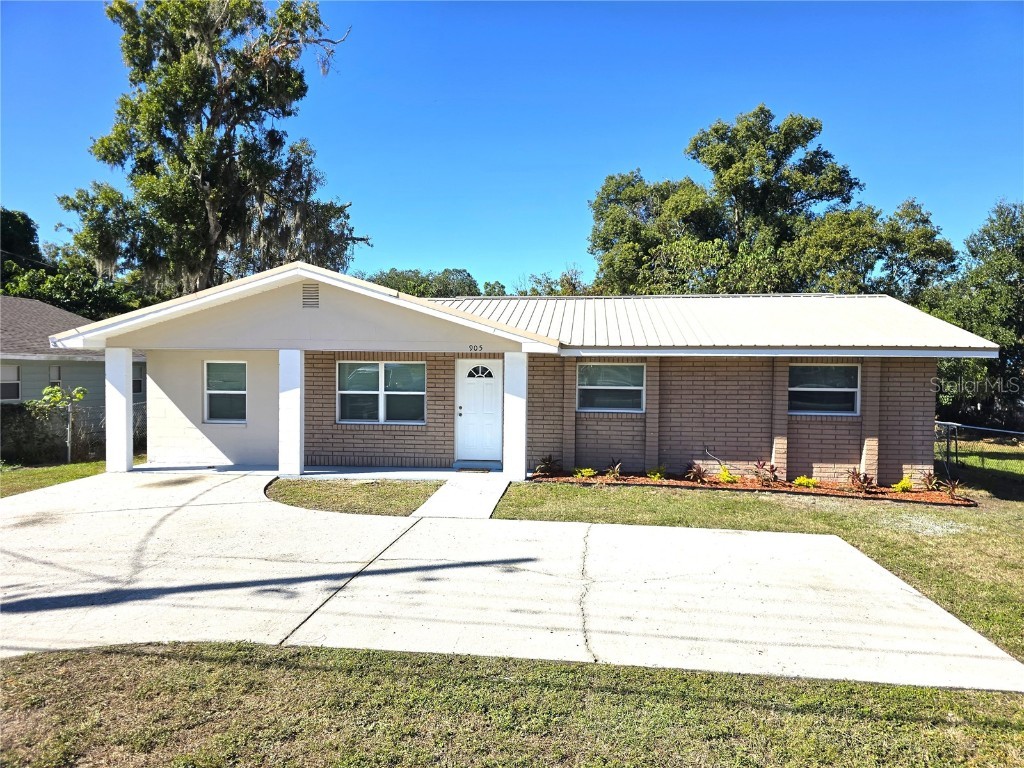 905 N Park Road Plant City FL 33563 TB8448447 image2