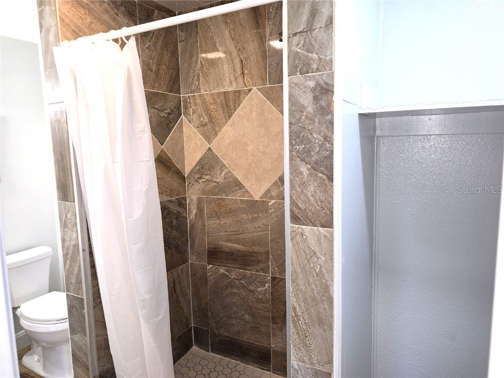 905 N Park Road Plant City FL 33563 TB8448447 image5