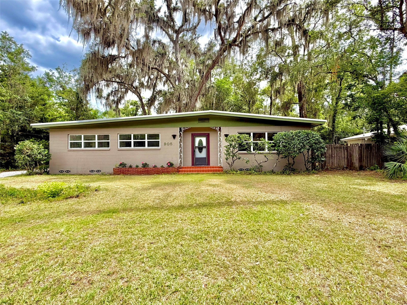 905 NW 36th Avenue Gainesville FL 32609 GC541749 image1