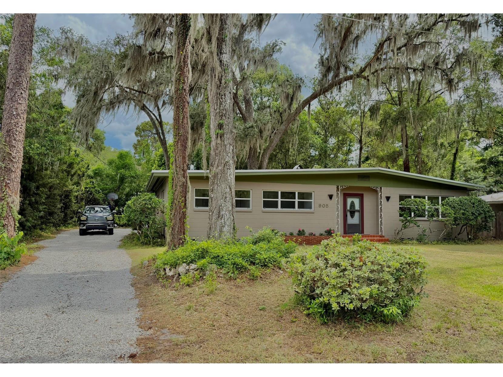 905 NW 36th Avenue Gainesville FL 32609 GC541749 image2