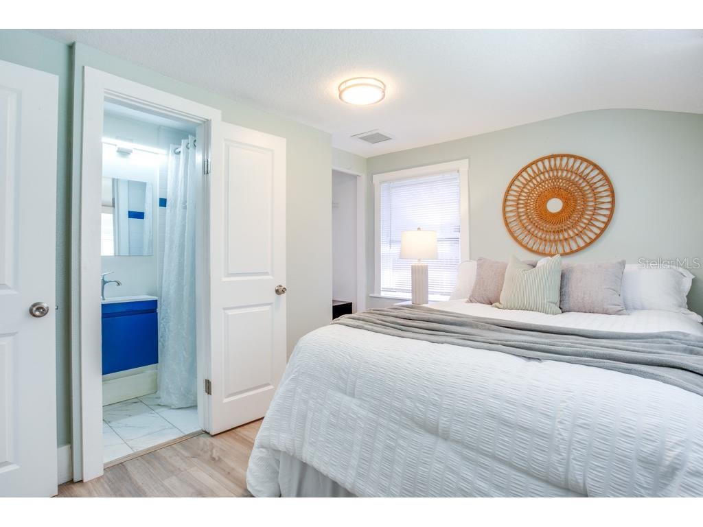 905 Plaza Street Clearwater FL 33755 TB8417255 image23