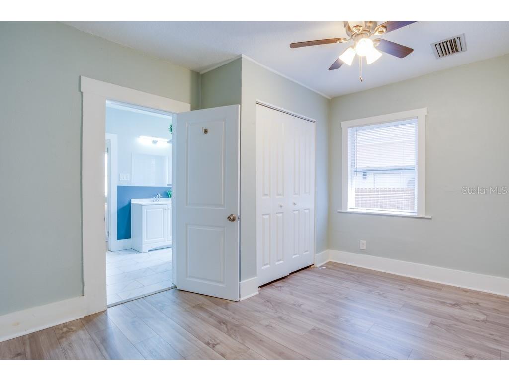 905 Plaza Street Clearwater FL 33755 TB8417255 image27