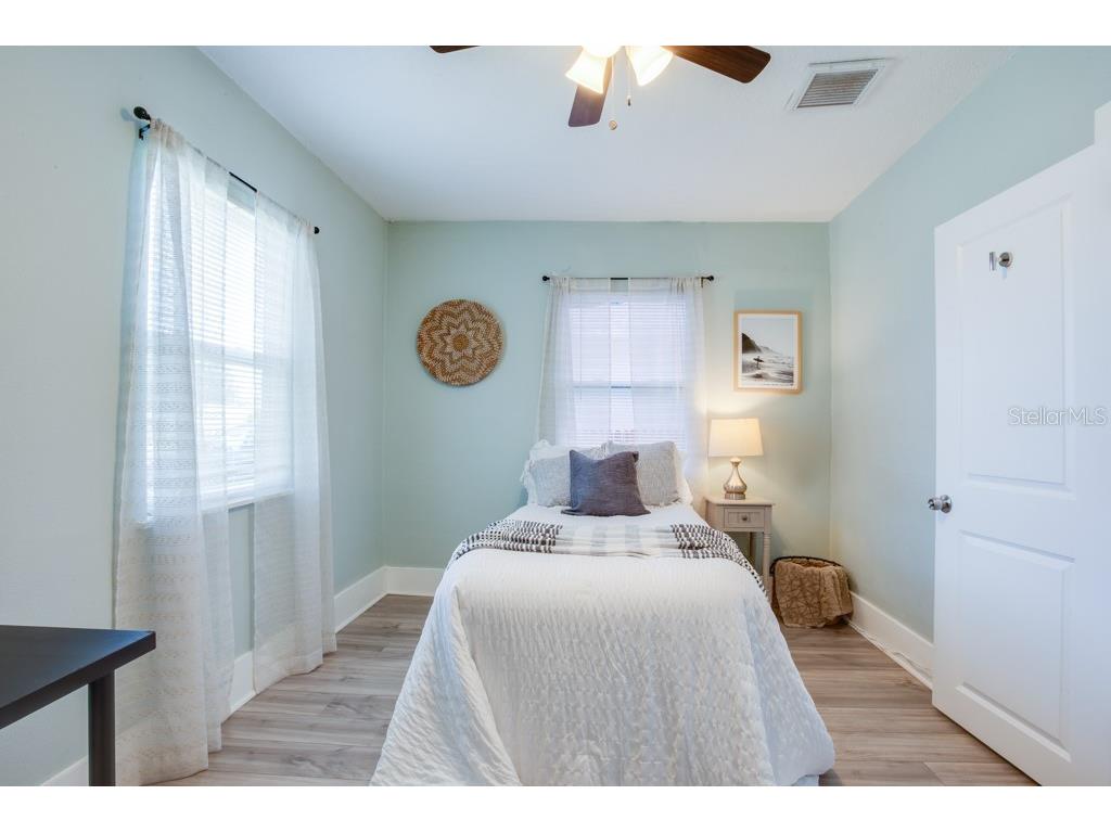 905 Plaza Street Clearwater FL 33755 TB8417255 image31