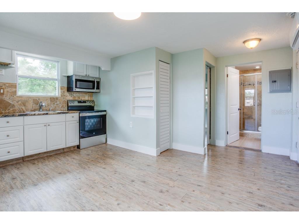 905 Plaza Street Clearwater FL 33755 TB8417255 image41