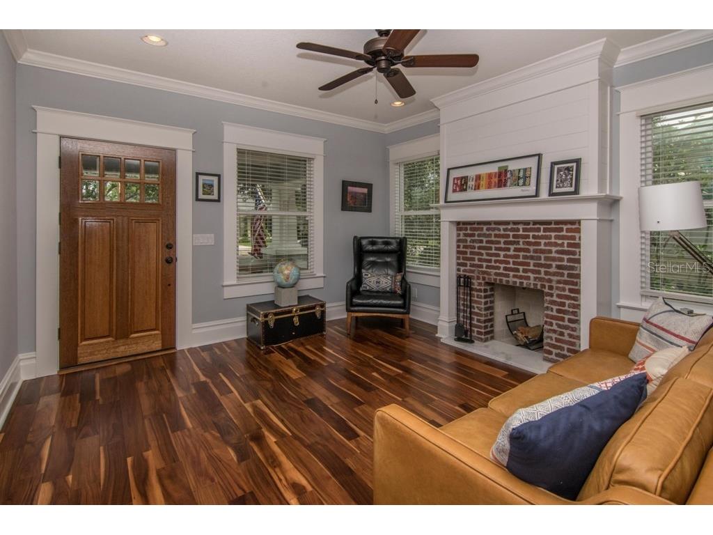 905 S Bruce Street Tampa FL 33606 TB8405044 image4