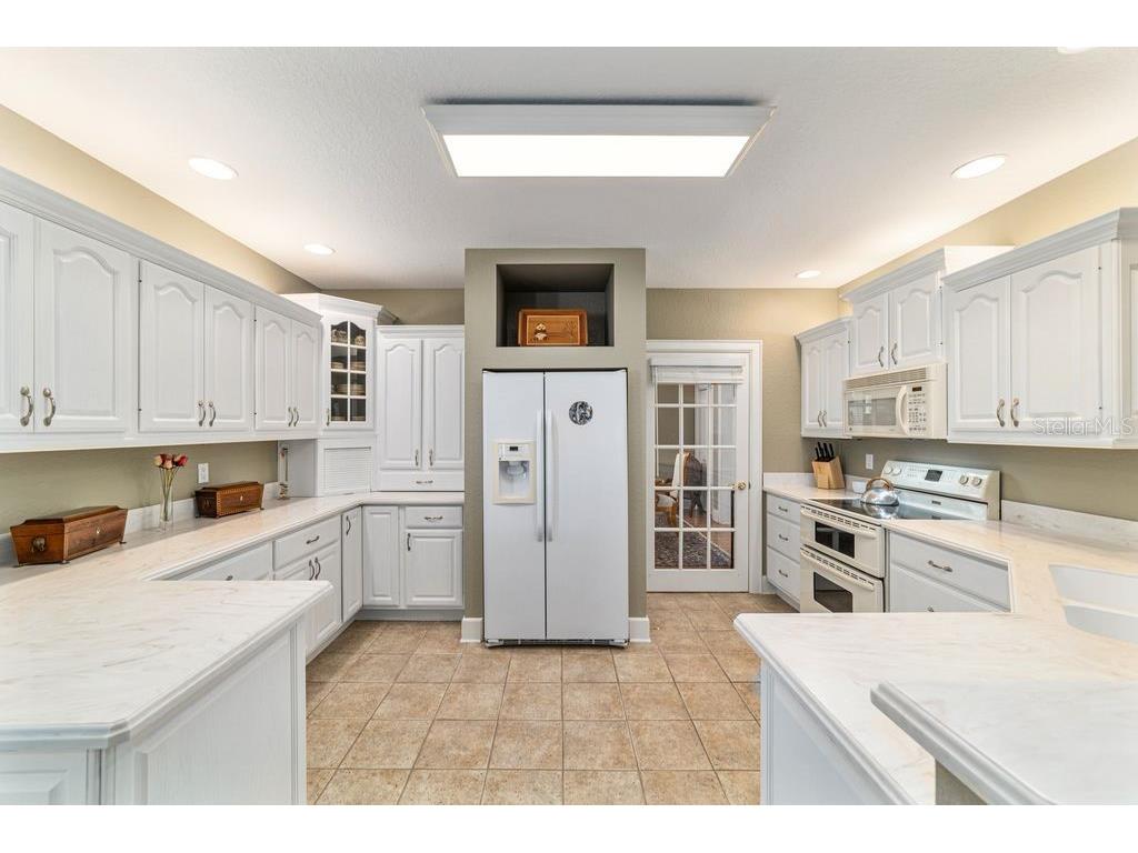 905 SE 12th Street Ocala FL 34471 OM720321 image9
