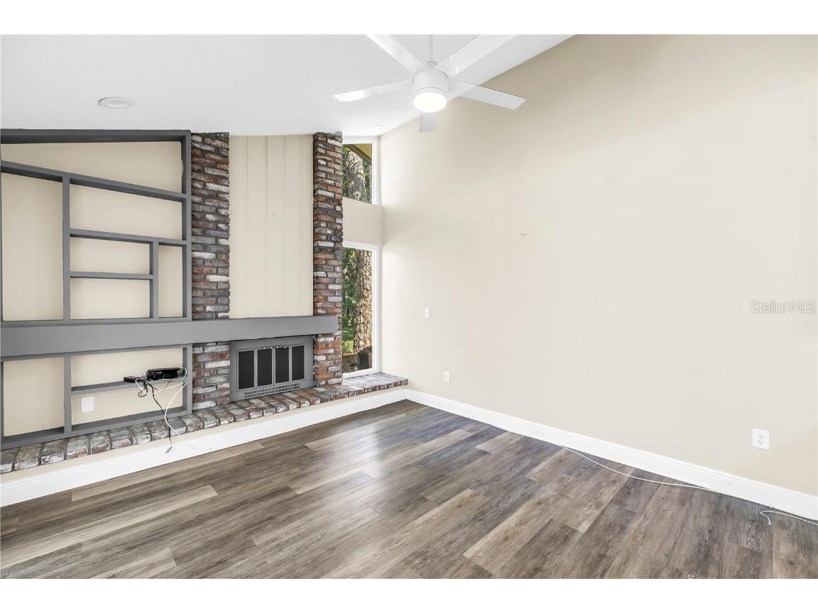 905 Serpentine Drive S Saint Petersburg FL 33705 TB8436389 image31