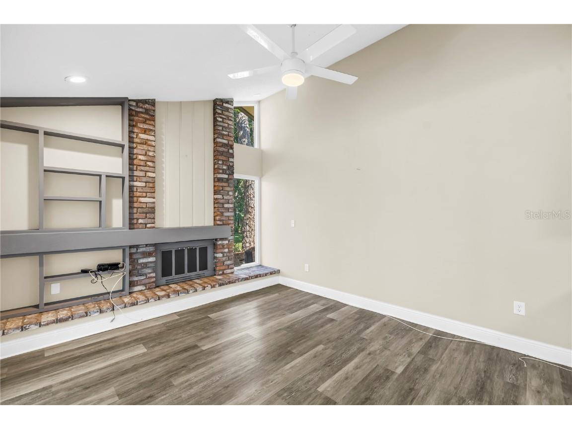 905 Serpentine Drive S Saint Petersburg FL 33705 TB8436389 image34