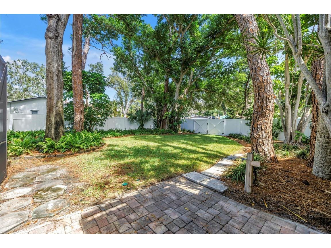 905 Serpentine Drive S Saint Petersburg FL 33705 TB8436389 image58