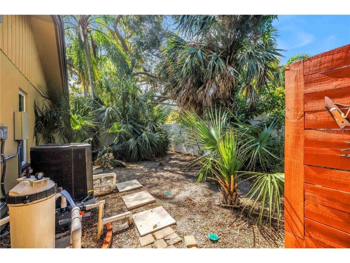 905 Serpentine Drive S Saint Petersburg FL 33705 TB8436389 image66