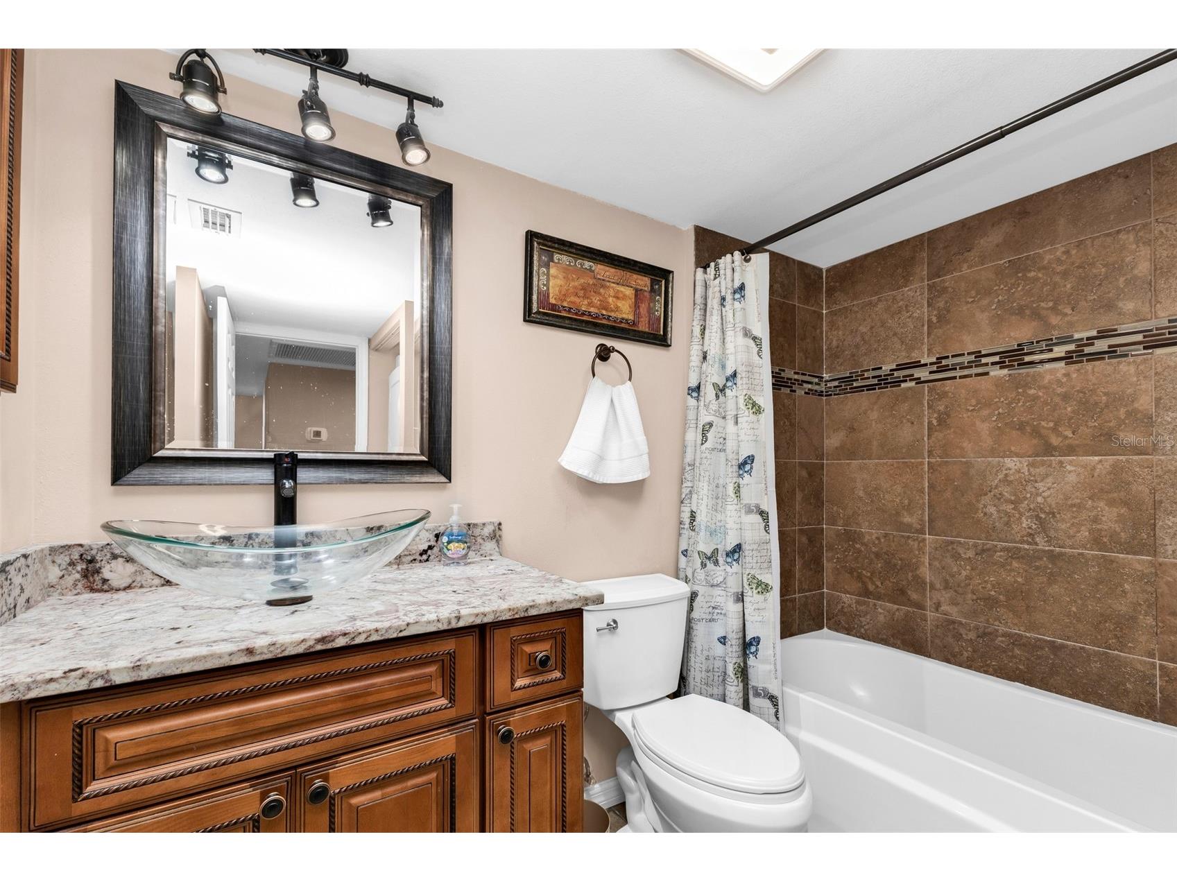 9050 Midnight Pass Road #1 Sarasota FL 34242 - BLIND PASS C7527984 image12