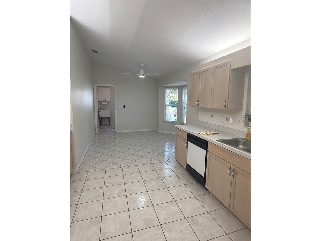 9050 SE 135th Loop Summerfield FL 34491 OM711473 image5