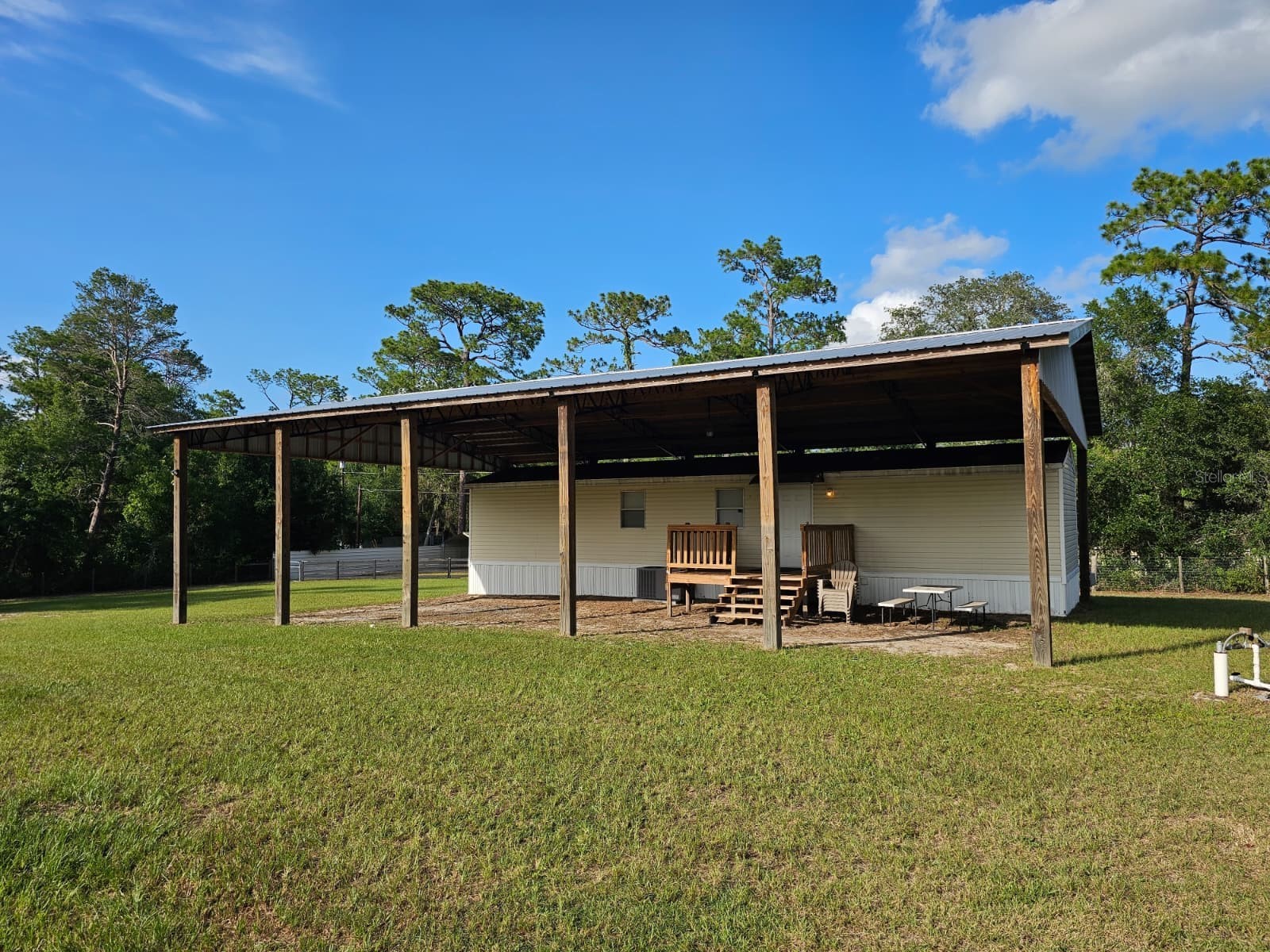 9050 SE 196th Terrace Ocklawaha FL 32179 OM727707 image23