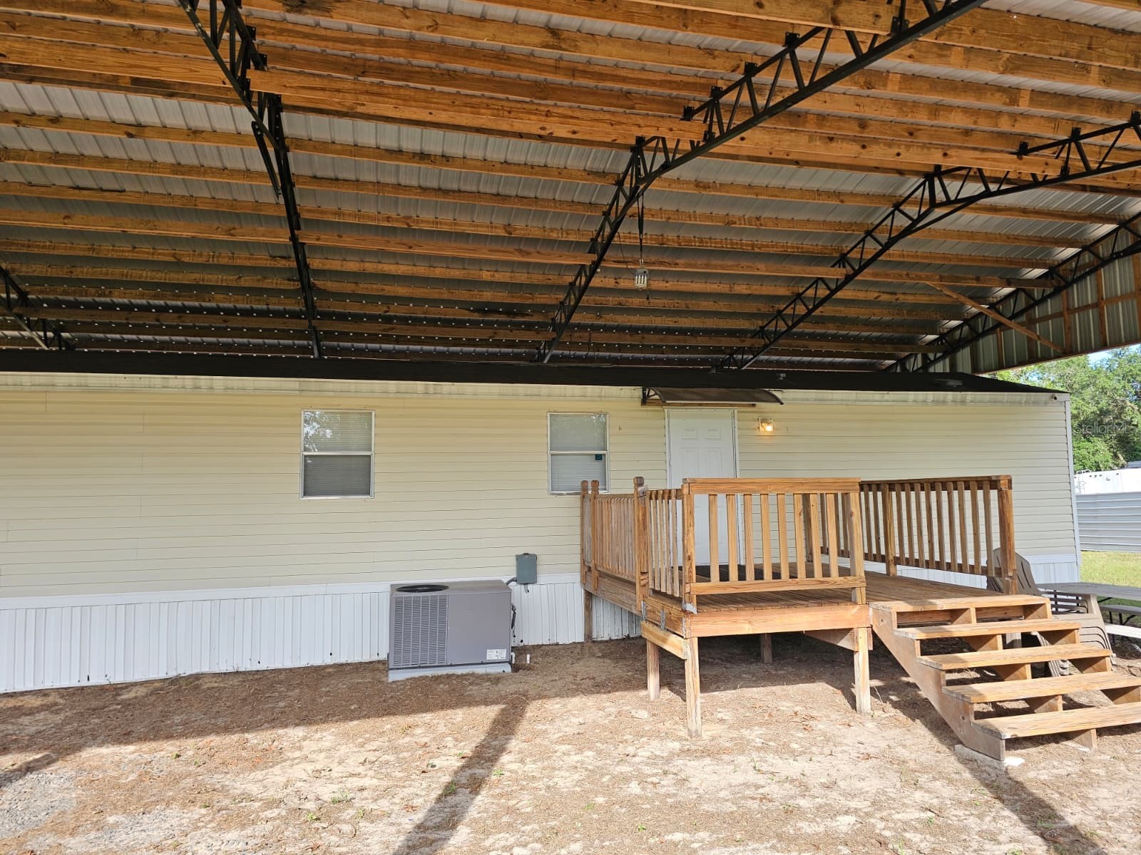 9050 SE 196th Terrace Ocklawaha FL 32179 OM727707 image24