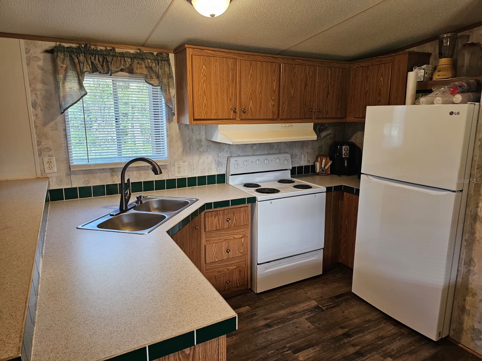 9050 SE 196th Terrace Ocklawaha FL 32179 OM727707 image6