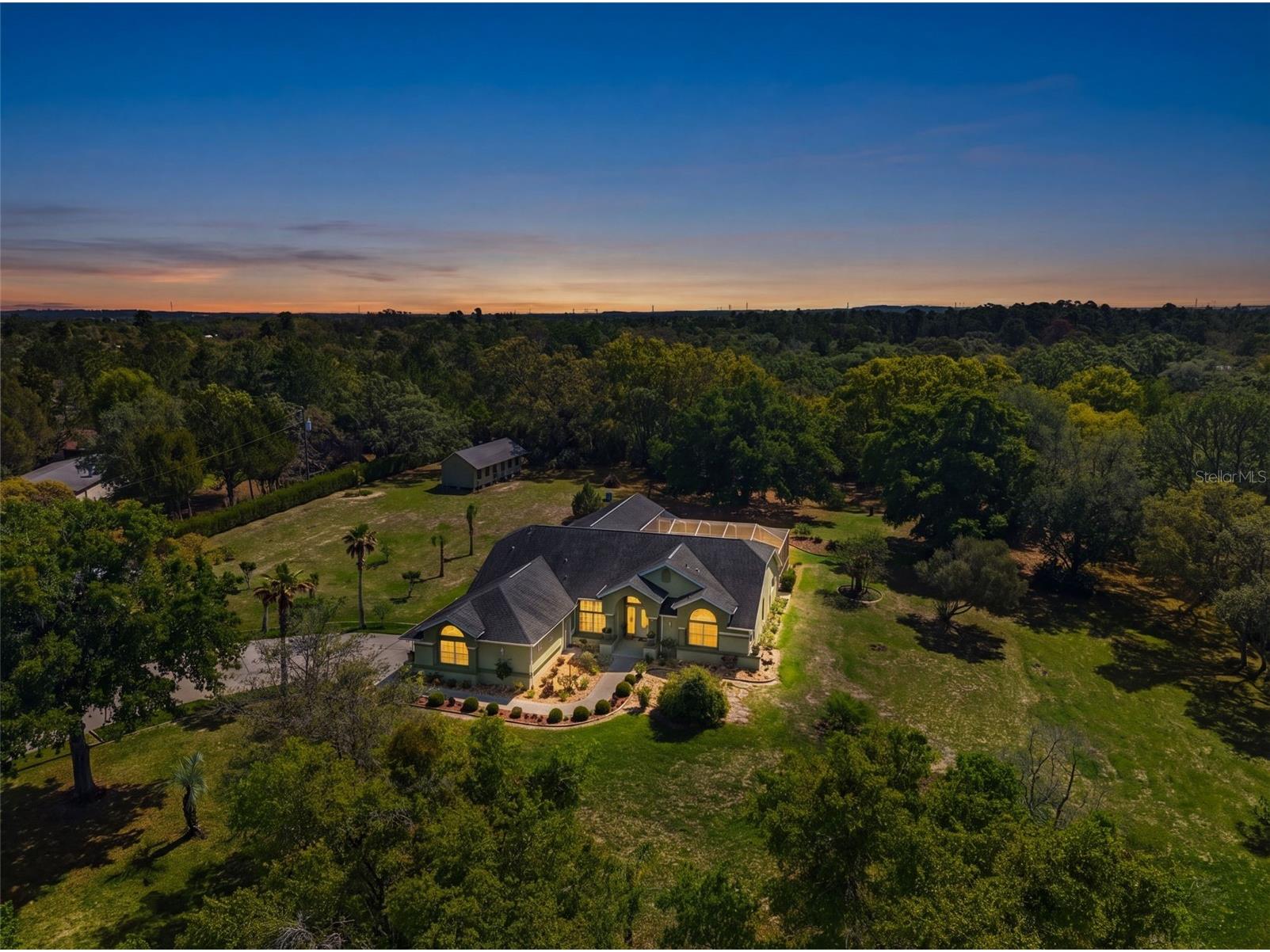 9050 Weeping Willow Street Brooksville FL 34613 TB8501749 image1