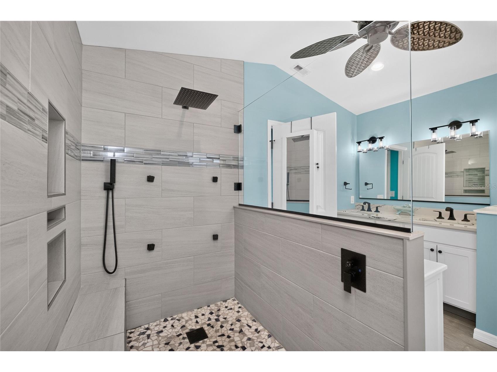 9051 Big Star Avenue Englewood FL 34224 D6147933 image29