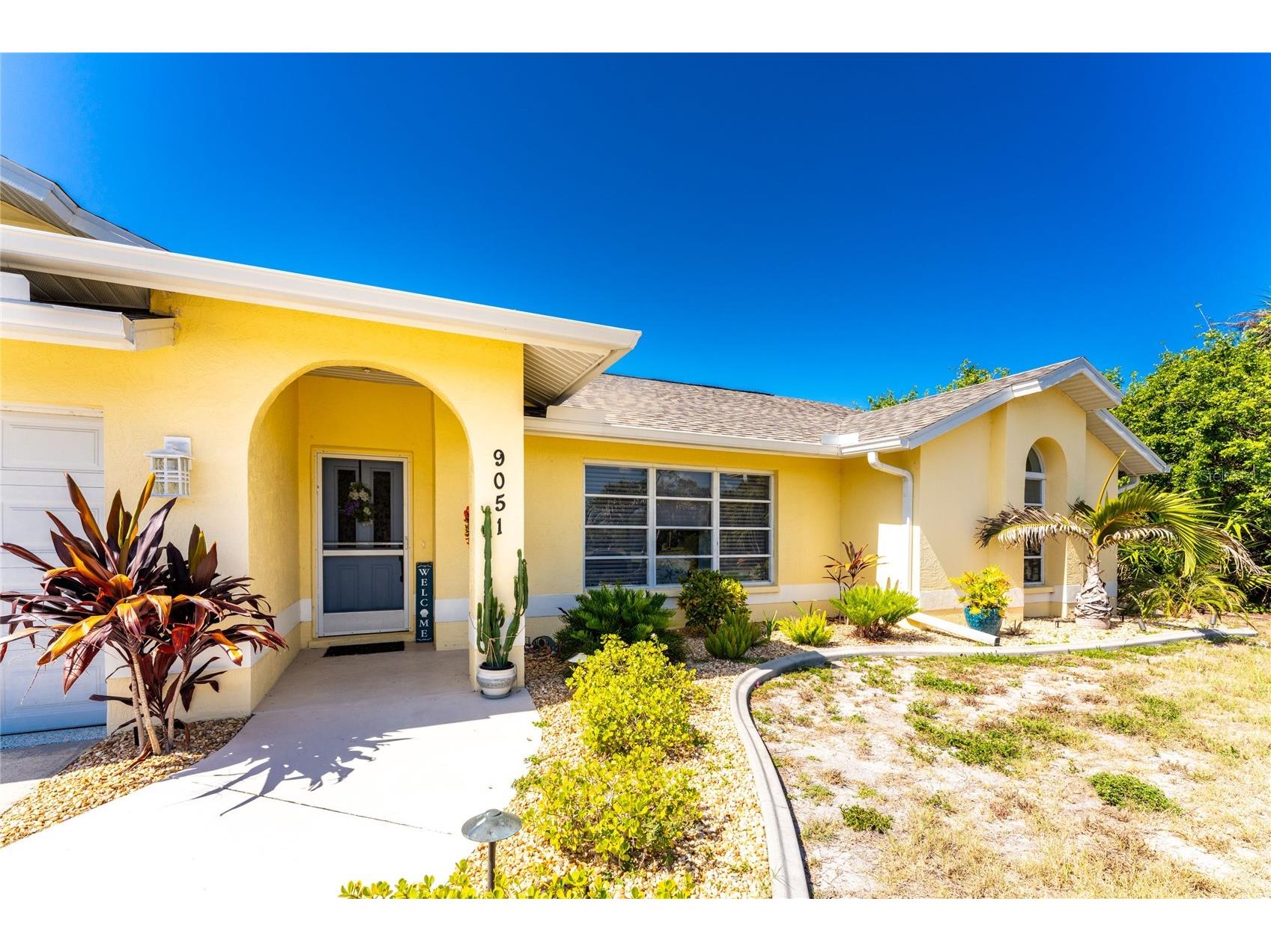 9051 Big Star Avenue Englewood FL 34224 D6147933 image61