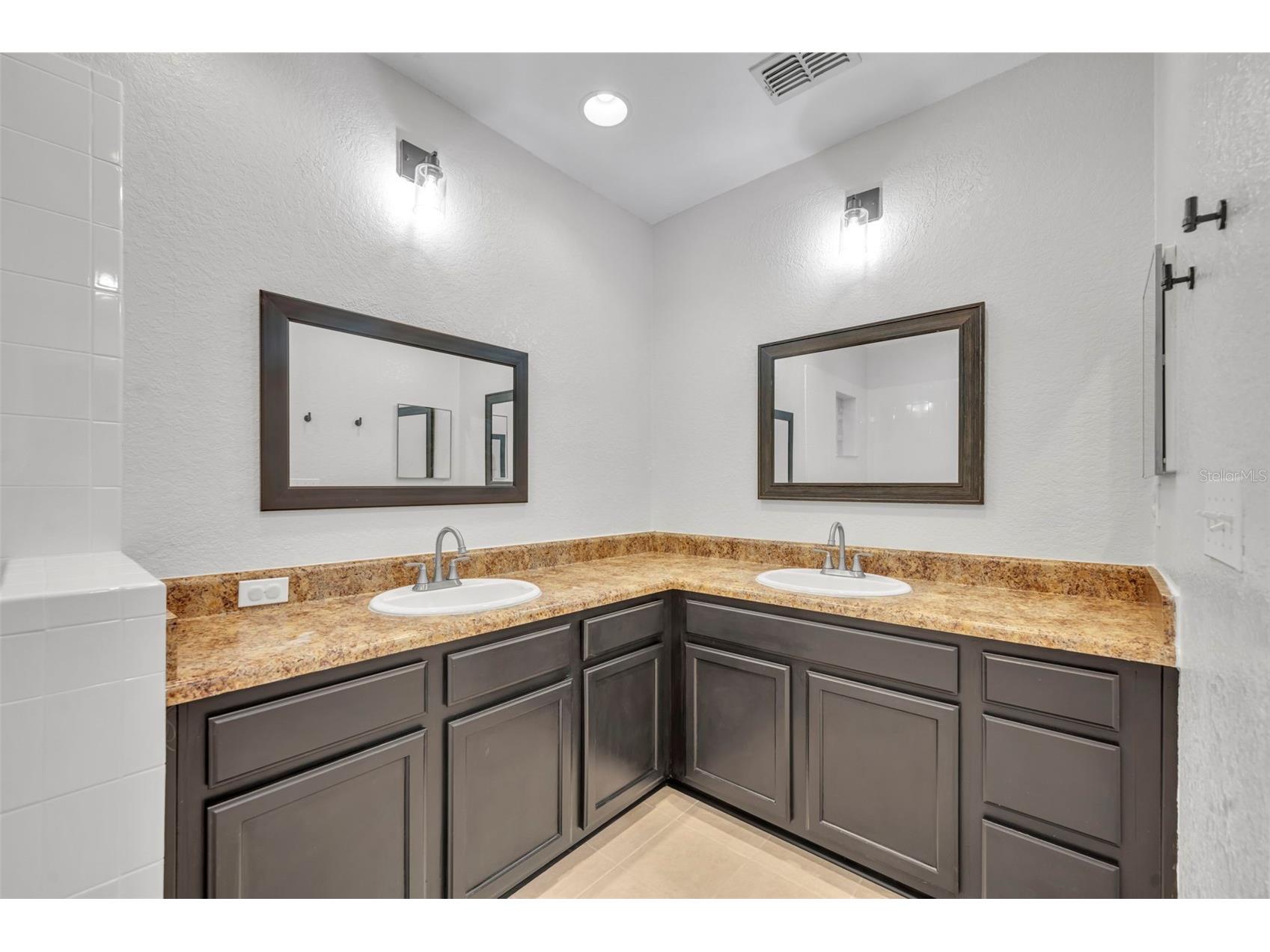 9051 Treasure Trove Lane #303 Kissimmee FL 34747 O6407599 image20