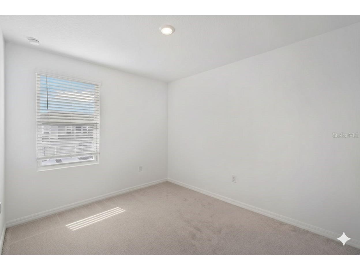 9052 Driven Snow Street Sarasota FL 34241 TB8464504 image16
