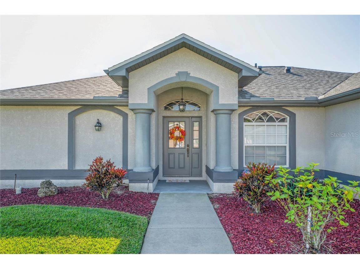 9054 Robin Nest Drive Hudson FL 34669 W7850703 image1