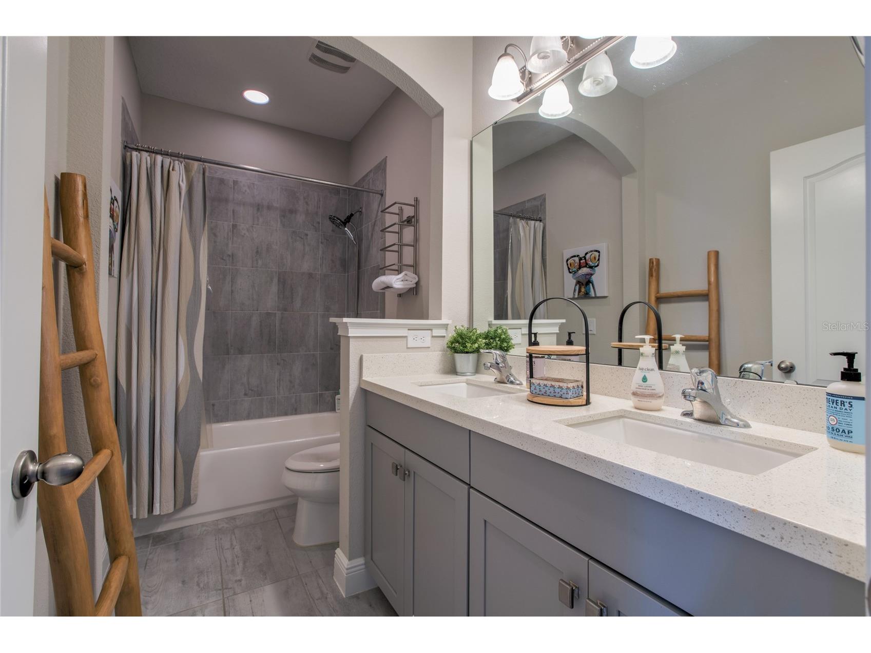 9056 Yonath Street Orlando FL 32827 O6395551 image25