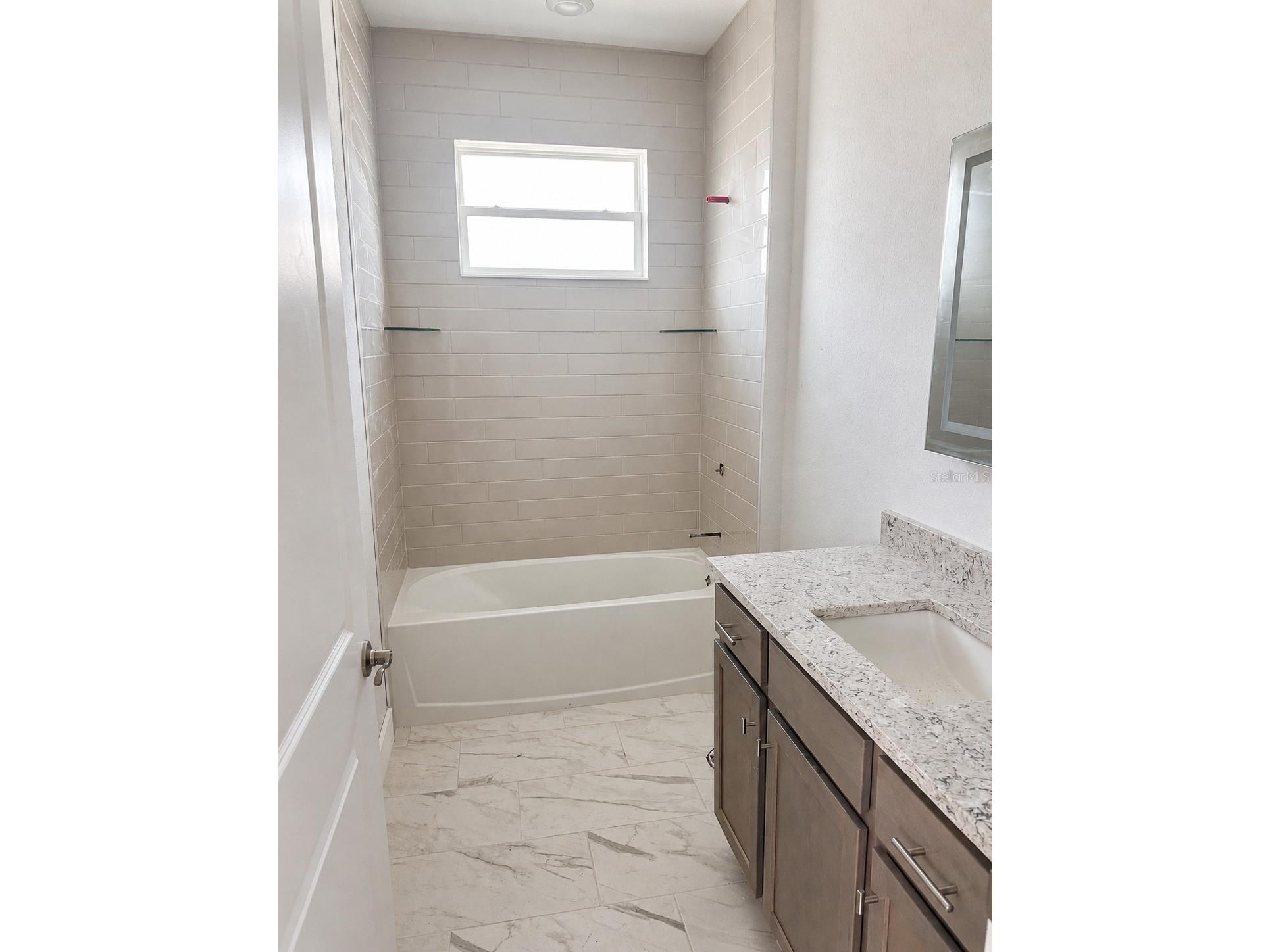 9057 Bantry Bay Boulevard Englewood FL 34224 O6427292 image11