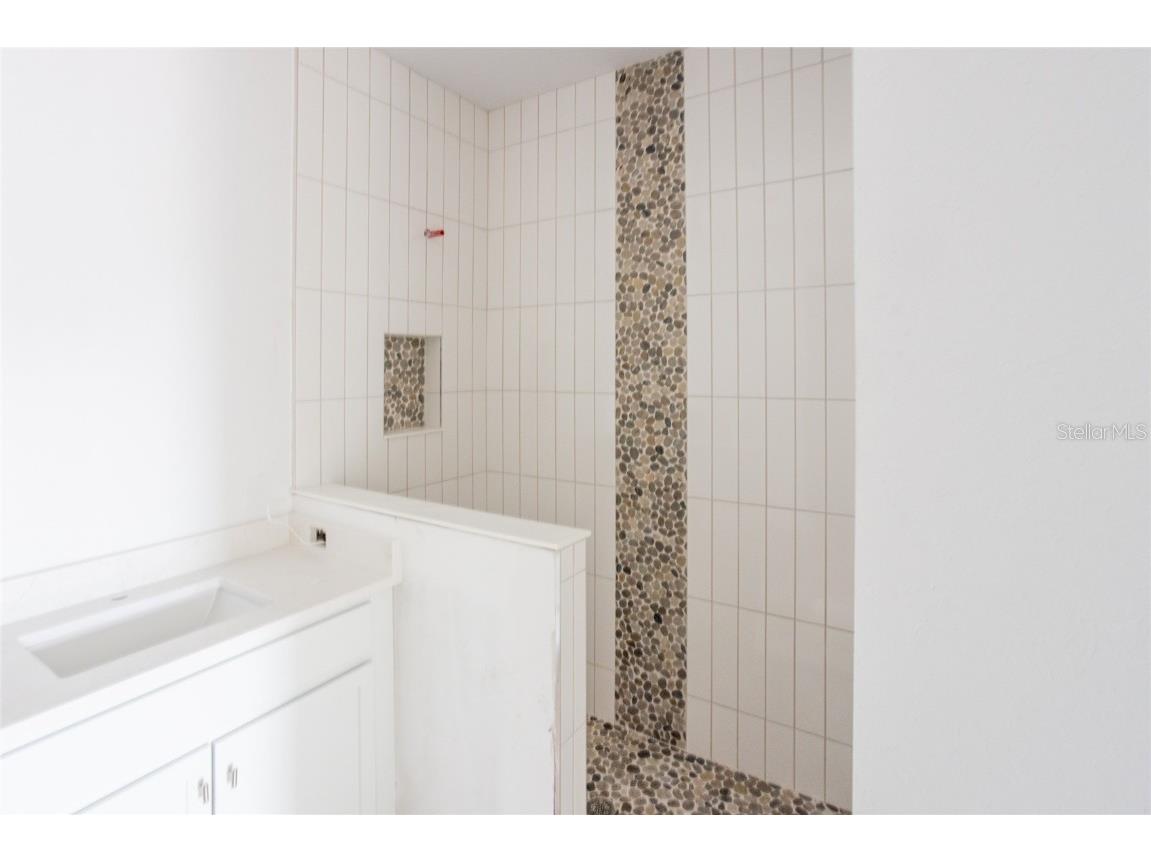 9057 Bantry Bay Boulevard Englewood FL 34224 TB8340940 image9