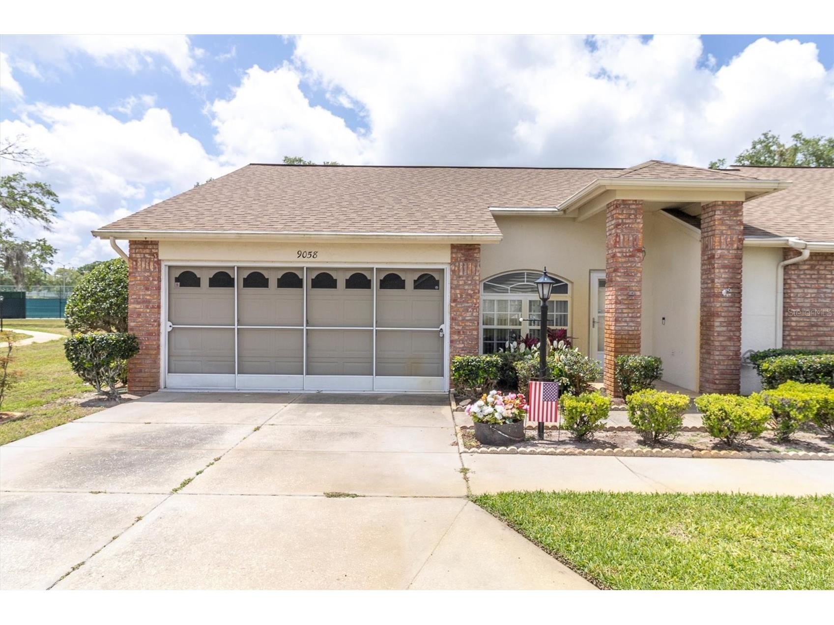 9058 Arundle Place New Port Richey FL 34655 W7885245 image1