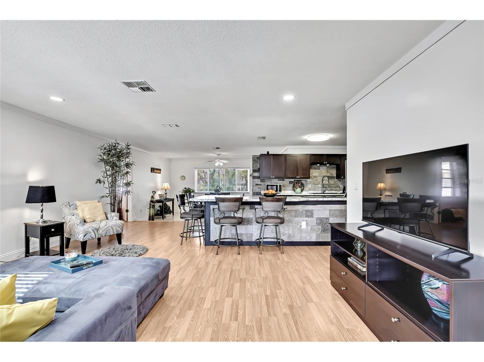 9059 Gaynor Street Spring Hill FL 34608 W7882252 image10