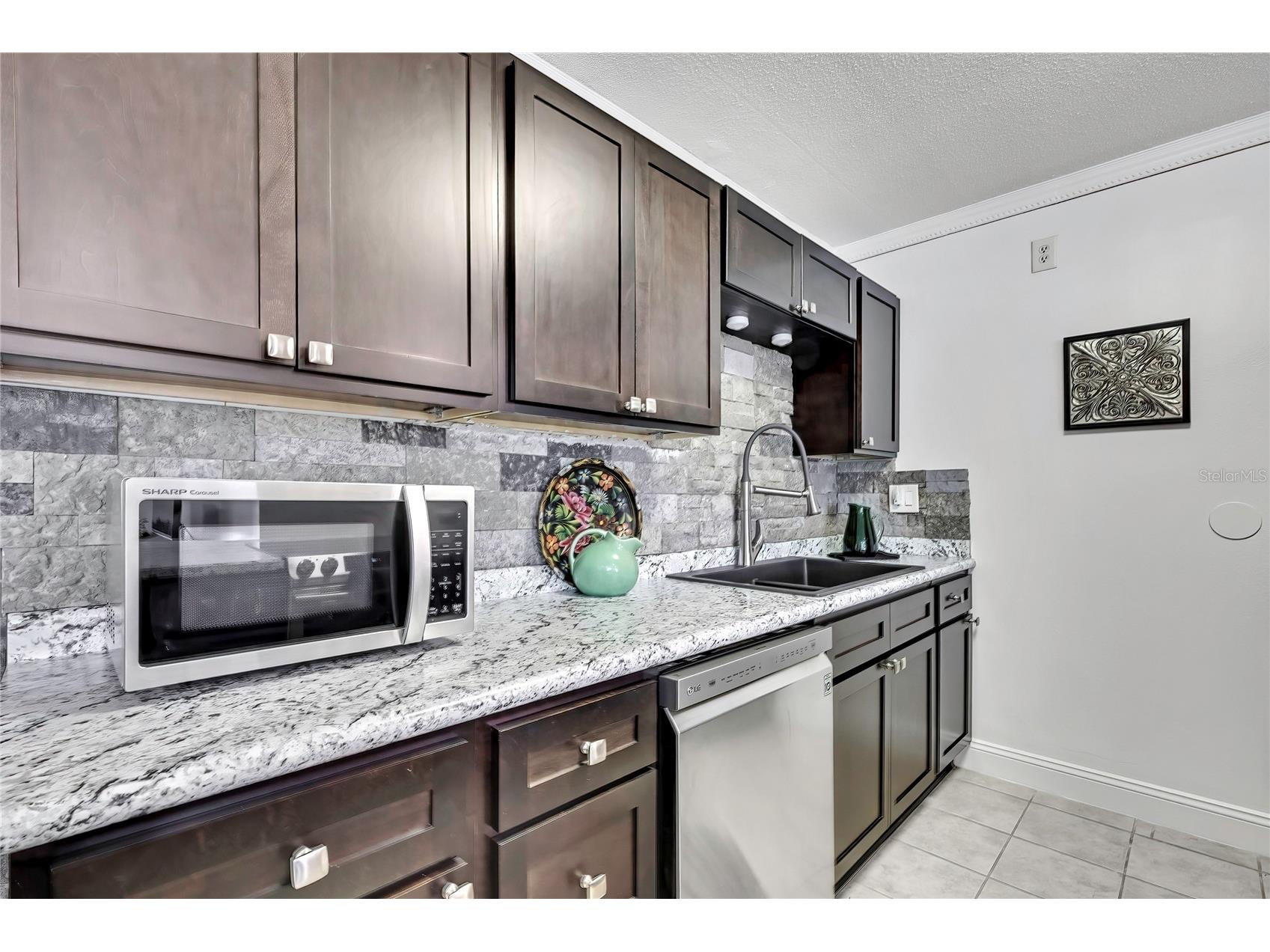 9059 Gaynor Street Spring Hill FL 34608 W7882252 image16