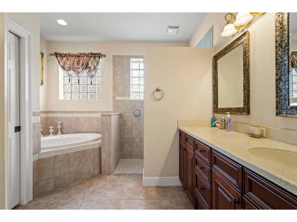 9059 Penelope Drive Weeki Wachee FL 34613 TB8436551 image18