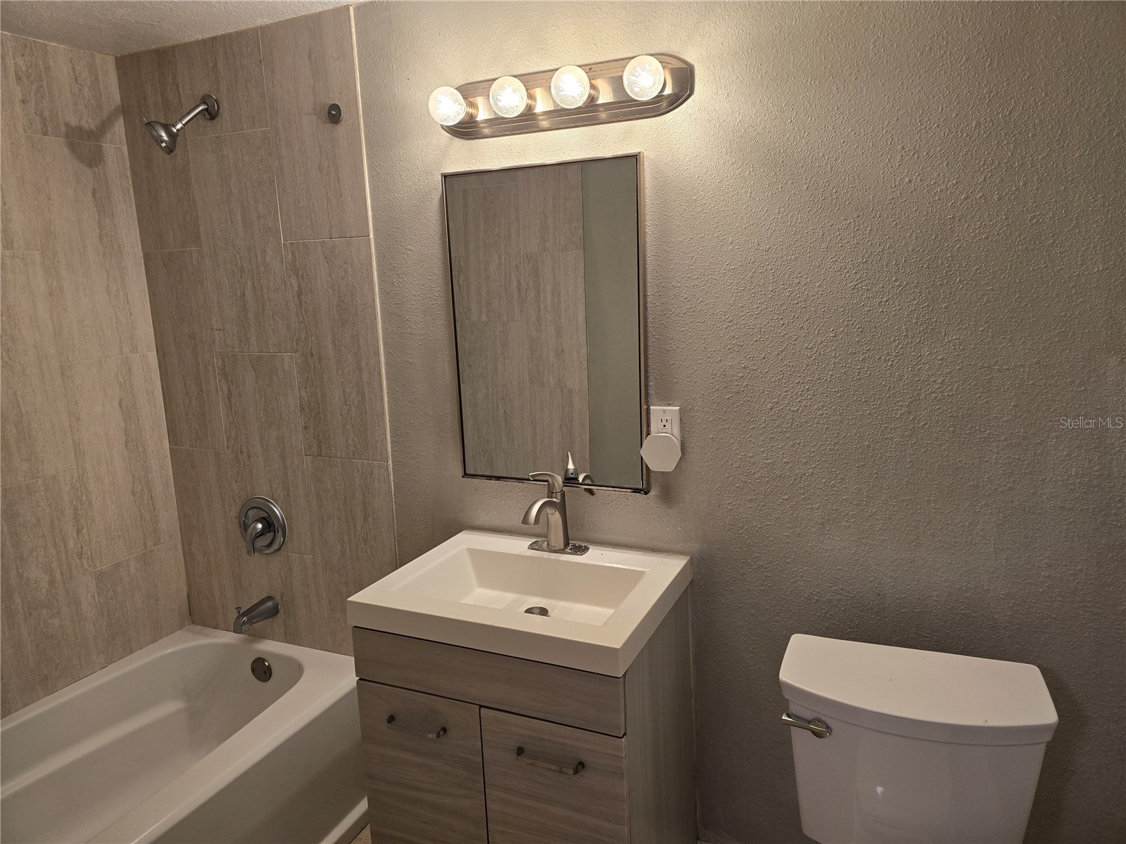 906 24th Street Orlando FL 32805 O6405568 image19