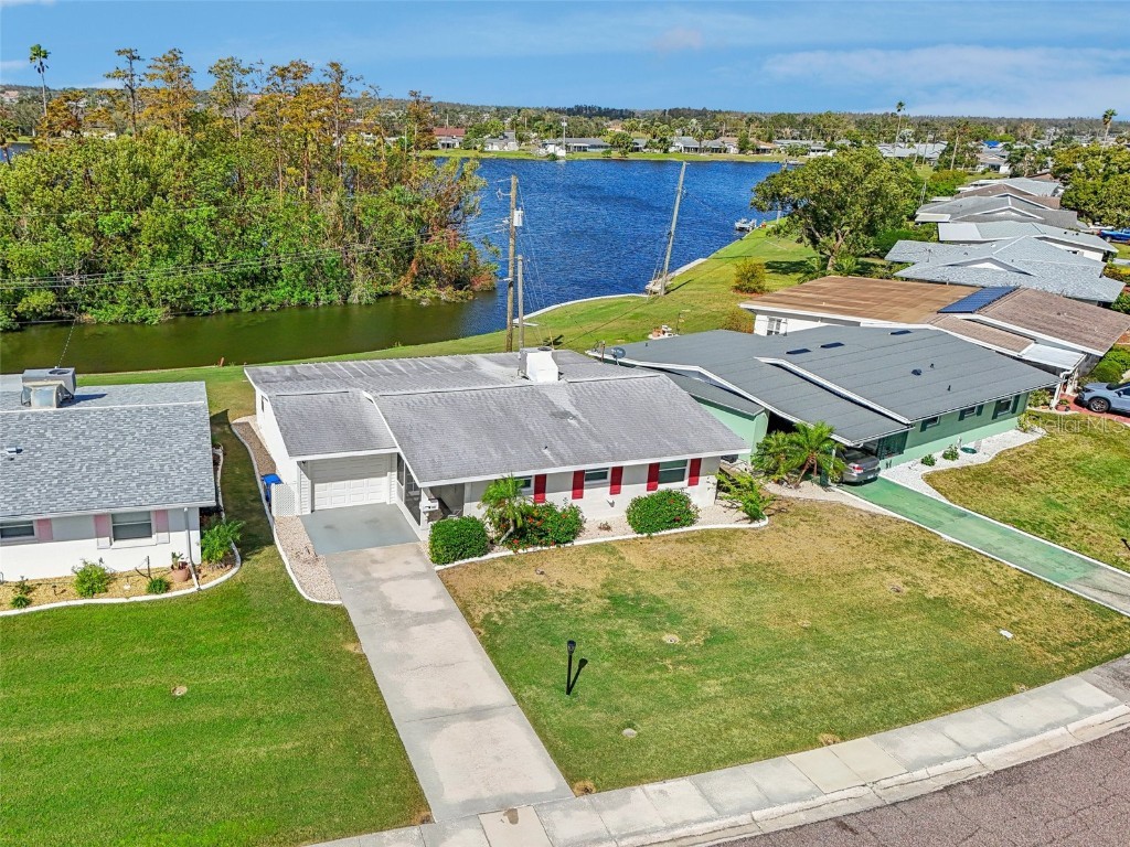 906 Augusta Drive Sun City Center FL 33573 TB8316866 image1