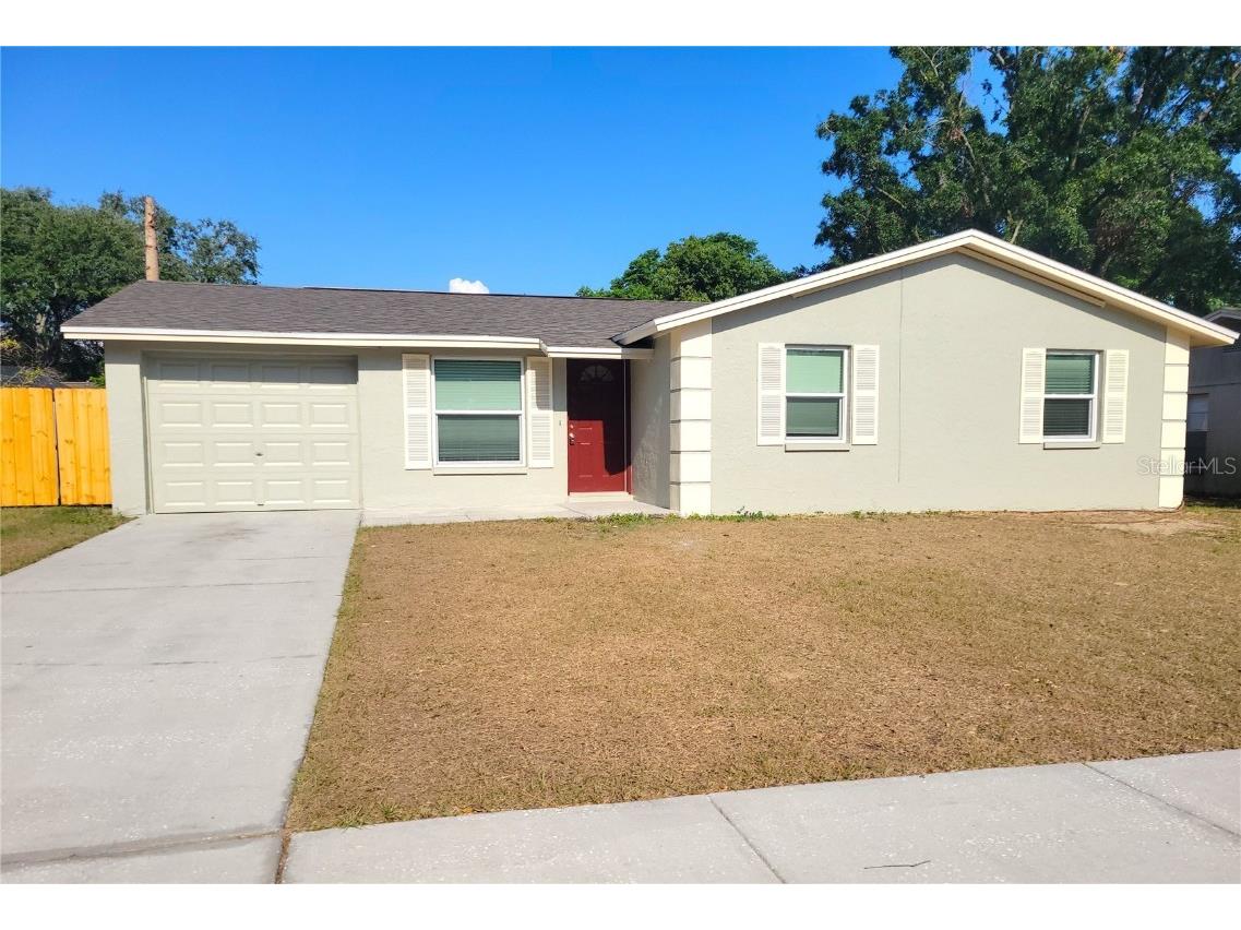 906 Balmoral Place Valrico FL 33594 TB8383219 image1