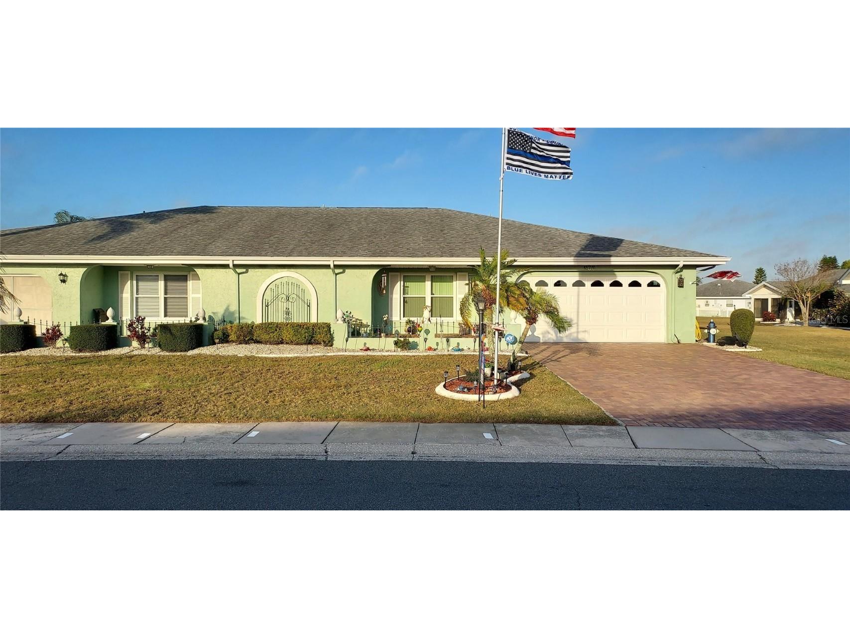 906 Bluewater Drive Sun City Center FL 33573 O6357633 image1